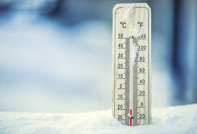 Thermometer in cold weather