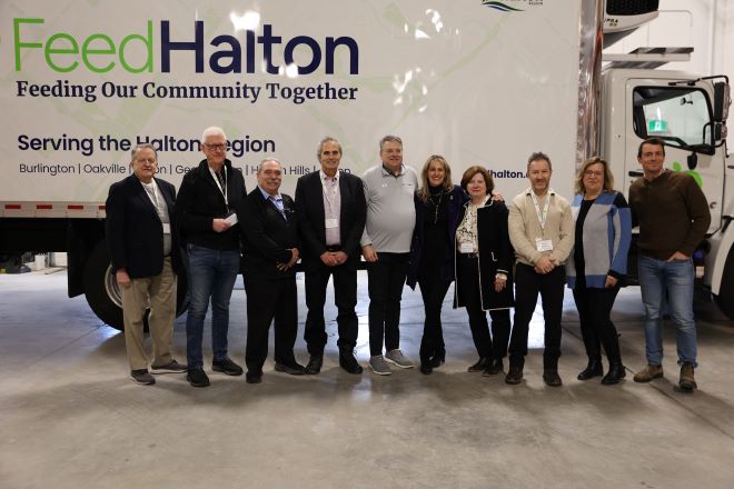 Chair Carr and members of Regional Council celebrate the official opening of FeedHalton’s new Central Food Distribution Warehouse with Milton MP Adam van Koeverden and Robin Bailey, Executive Director of FeedHalton.