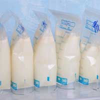 Expressing, Storing and Feeding Breastmilk: thumbnail